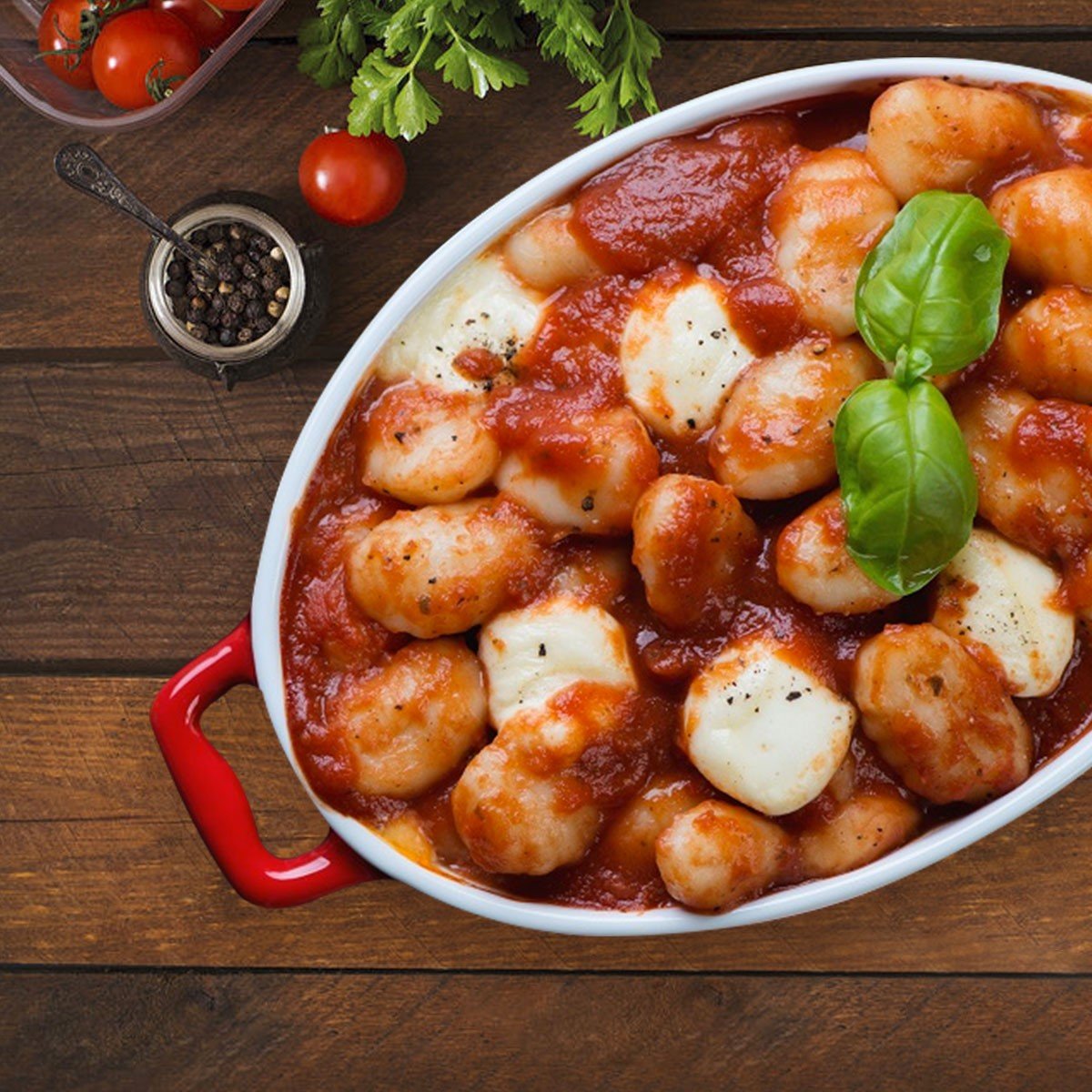 Gli Gnocchi alla Sorrentina: Un Simbolo della Tradizione Culinaria Campana